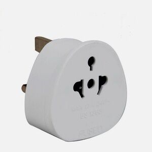 Status UK Visitor Travel Adaptor Pack Of 2 Brand New Still In Package